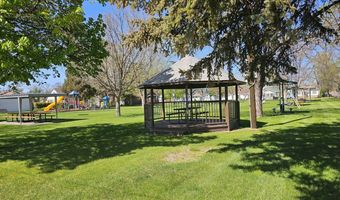 481 Birch Ave, Akron, CO 80720