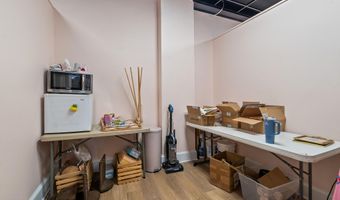14 S Main St, Pittston, PA 18640