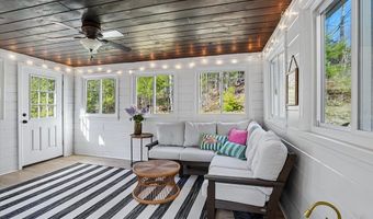 18 Hawk Dr, Bedford, NH 03110