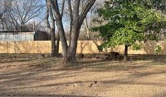 1624 W Woodcraft Rd, Bennington, OK 74723