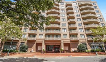 4801 FAIRMONT Ave #408, Bethesda, MD 20814