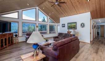 935 French Point Dr, Bonners Ferry, ID 83805