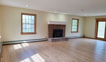 20 Brandywine Cir, Auburn, ME 04210