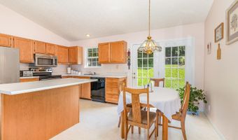 76 Main St, Addyston, OH 45001