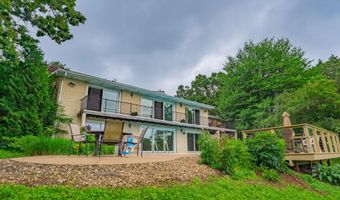 5498 Jan Dr, Fitchburg, WI 53711