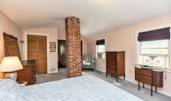 22 Summer St, Antrim, NH 03440