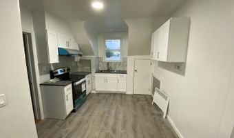 74 W 7TH St 3, Bayonne, NJ 07002