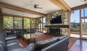 4062 Valeta 334, San Diego, CA 92110