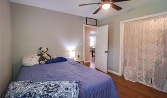 6607 Wenzel Rd, Alton, IL 62002