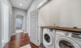 1517 Parkwood Ave, Charlotte, NC 28205