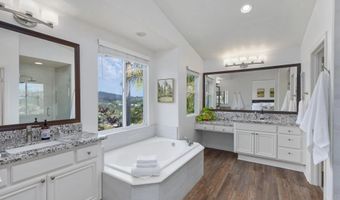 6112 Paseo Tapajos, Carlsbad, CA 92009
