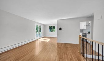 56 Glad Valley Dr, Billerica, MA 01821