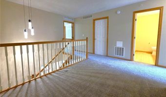 15358 Founders Ln 102, Apple Valley, MN 55124