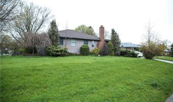 160 Monroe Dr, Amherst, NY 14221