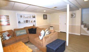 49 Parramatta Rd, Beverly, MA 01915