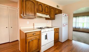 1916 South Dr, Aliquippa, PA 15001