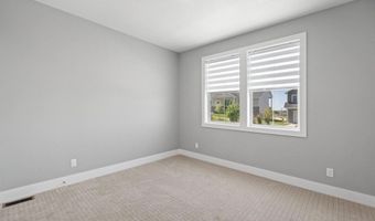 6147 Beacon Ln, Chubbuck, ID 83202
