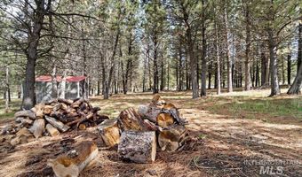 10169 Timberrim Dr, Cascade, ID 83611