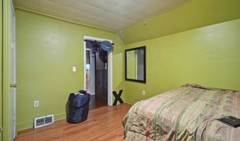 32 Williams St, Bristol, CT 06010