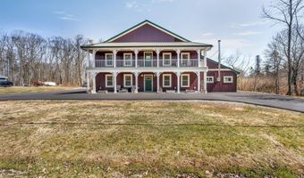 156 Congress St, Belfast, ME 04915