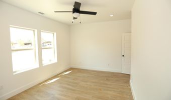 2308 Sage St, Carlsbad, NM 88220