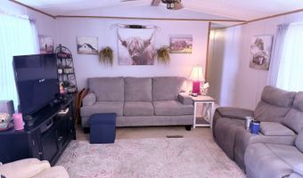 6 Leisure Dr, Auburndale, FL 33823