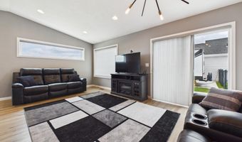 2508 Dean Ct, Brookings, SD 57006