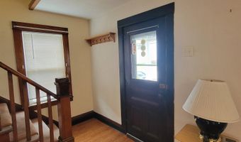 951 Gage St, Bennington, VT 05201