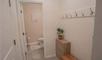 109 Auburn Crossing Dr, Auburn, GA 30011