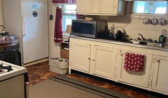 1414 Salsbury Ave, Cody, WY 82414