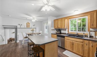 462 Eisenhower Ave, Angola, NY 14006