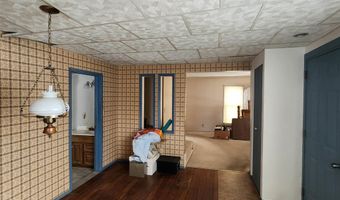 73385 Floral St, Armada, MI 48005