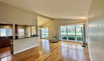 1243 S Mitchell Ave, Arlington Heights, IL 60005