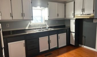 820 51ST St, Anniston, AL 36206