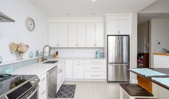 866 E 6th St 1, Boston, MA 02127