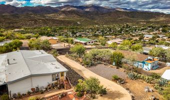 34851 S DESERT Cv, Black Canyon City, AZ 85324