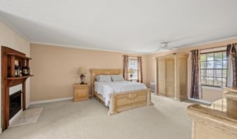712 Cherry Hill Rd, Amherst, VA 24521