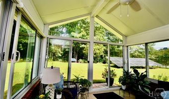 102 Meadow Creek Dr, Athens, GA 30605