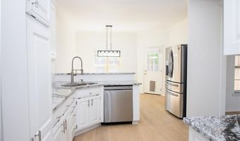 705 Drake St, Bentonville, AR 72712