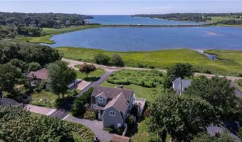 38 Pierce Ave, Jamestown, RI 02835