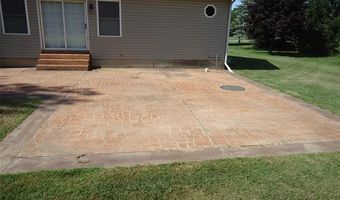 2933 Ashley Dr, Adrian, MI 49221