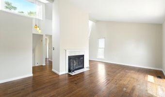 27 Pheasant Run 27, Cromwell, CT 06416