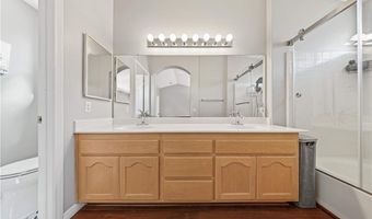2626 W Ball Rd J2, Anaheim, CA 92804
