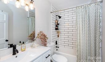 1305 Morningside Dr, Charlotte, NC 28205