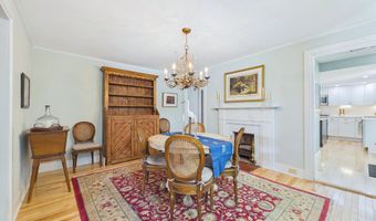 1059 Washington St, Bath, ME 04530