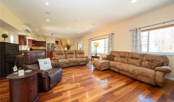 565 Laurel St, Angola, NY 14006
