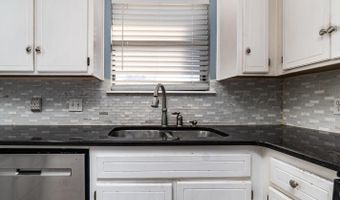 8212 WRANGLER Trl, Amarillo, TX 79110