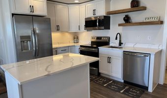 2383 SILVER GATE Way, Cheyenne, WY 82009