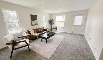 206 8th St, Alton, IA 51003