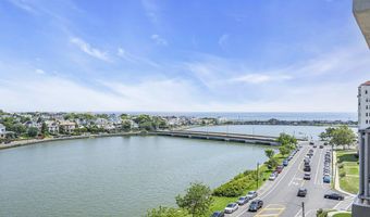 510 Deal Lake Dr 8F, Asbury Park, NJ 07712
